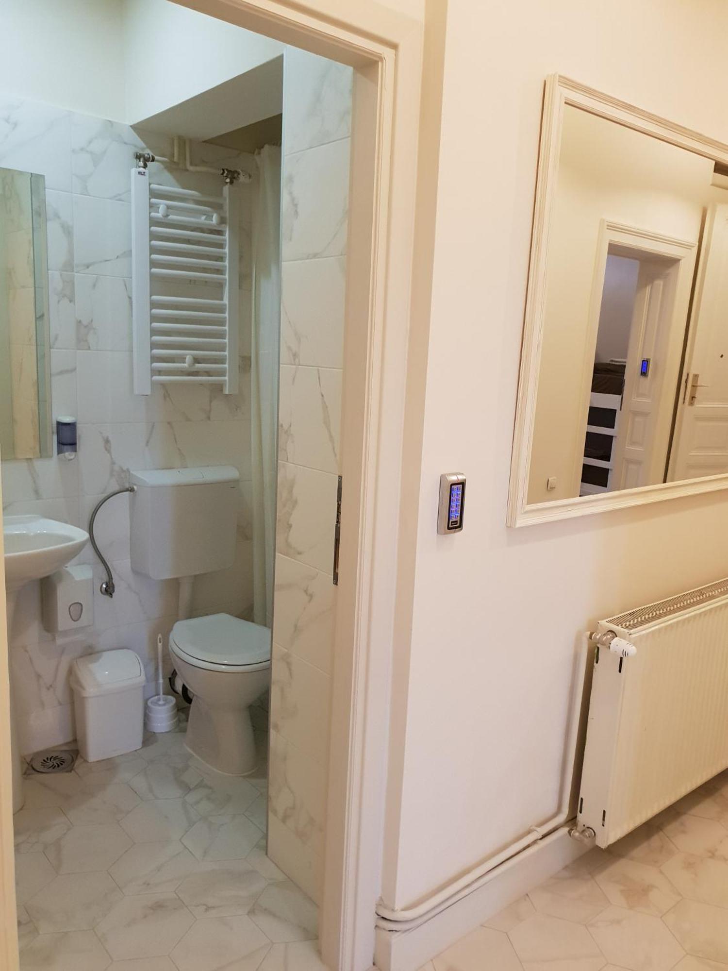 Booking Bnb Belgrade Room photo