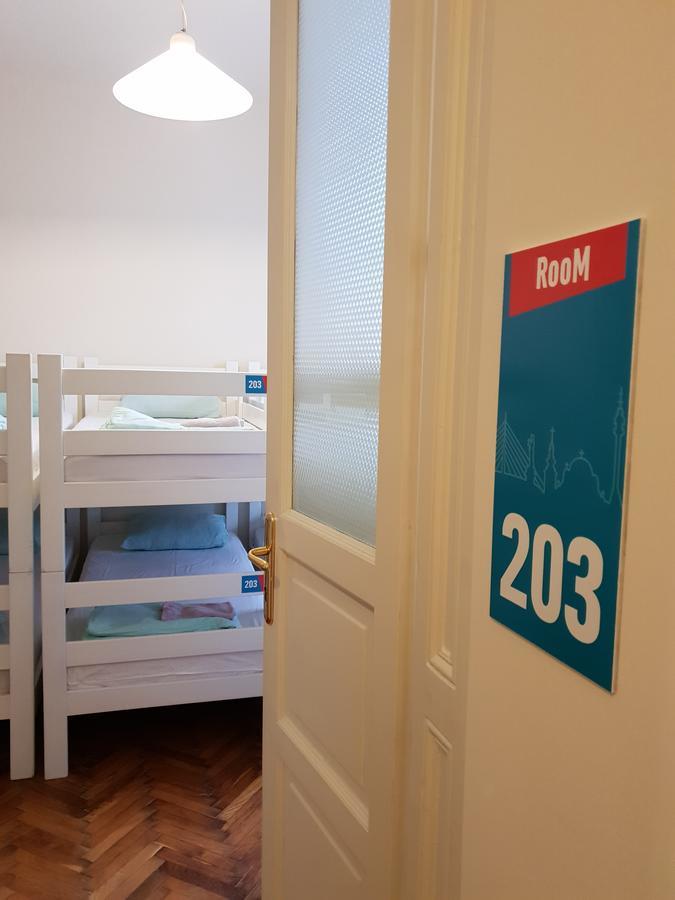 Booking Bnb Belgrade Exterior photo