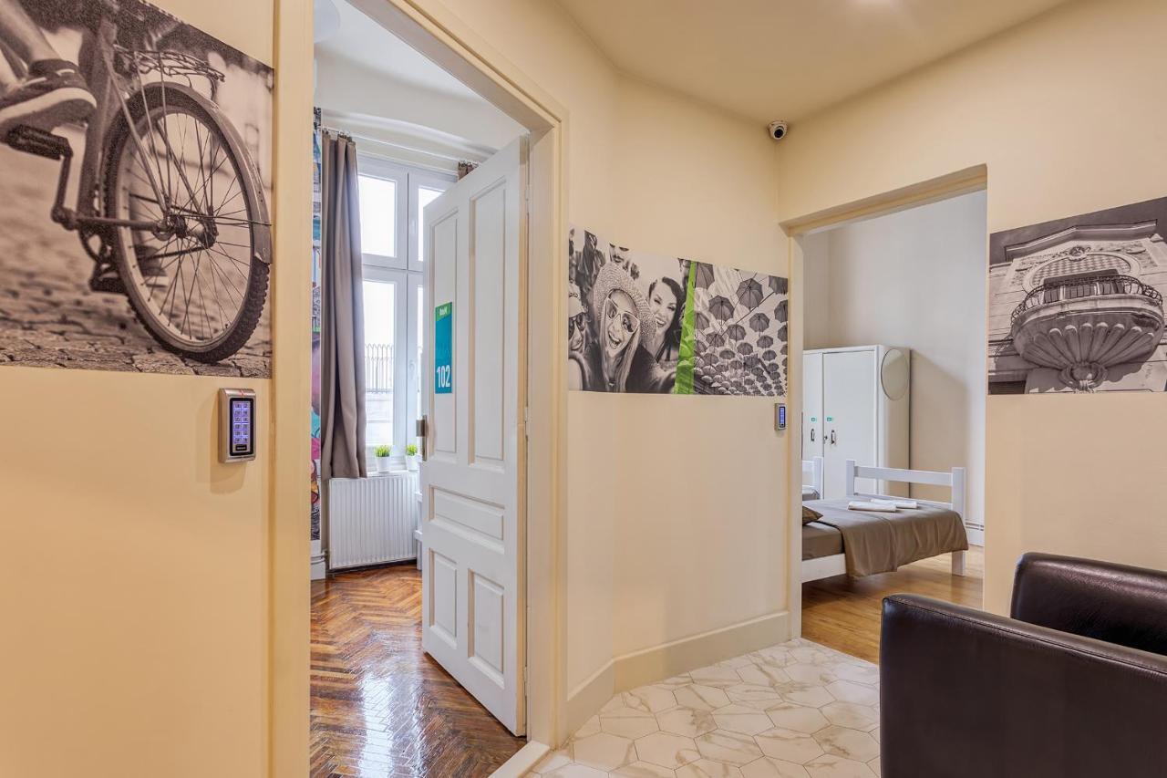 Booking Bnb Belgrade Exterior photo